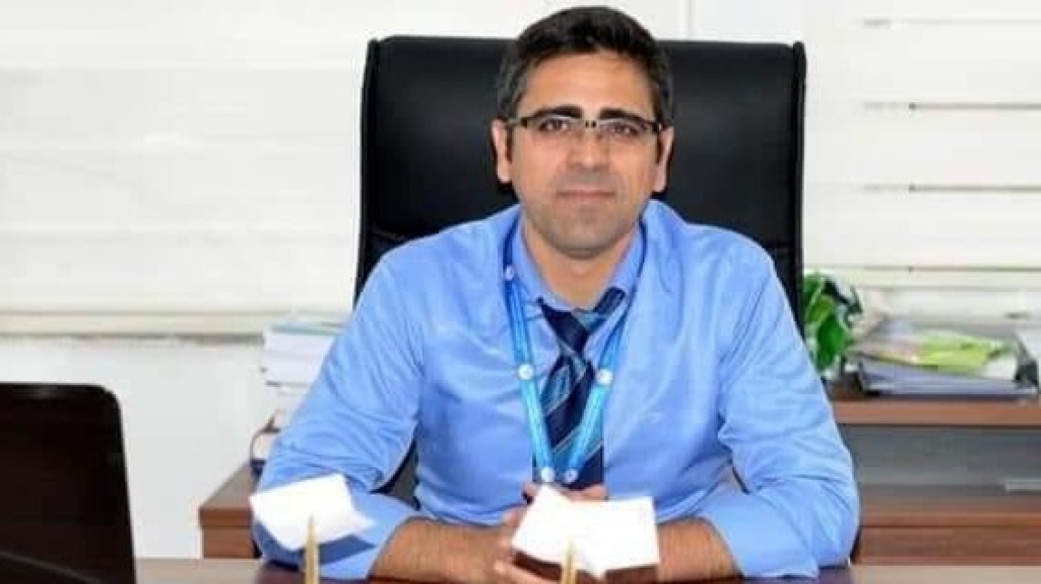 Emin BAYKARA - Okul Müdürü