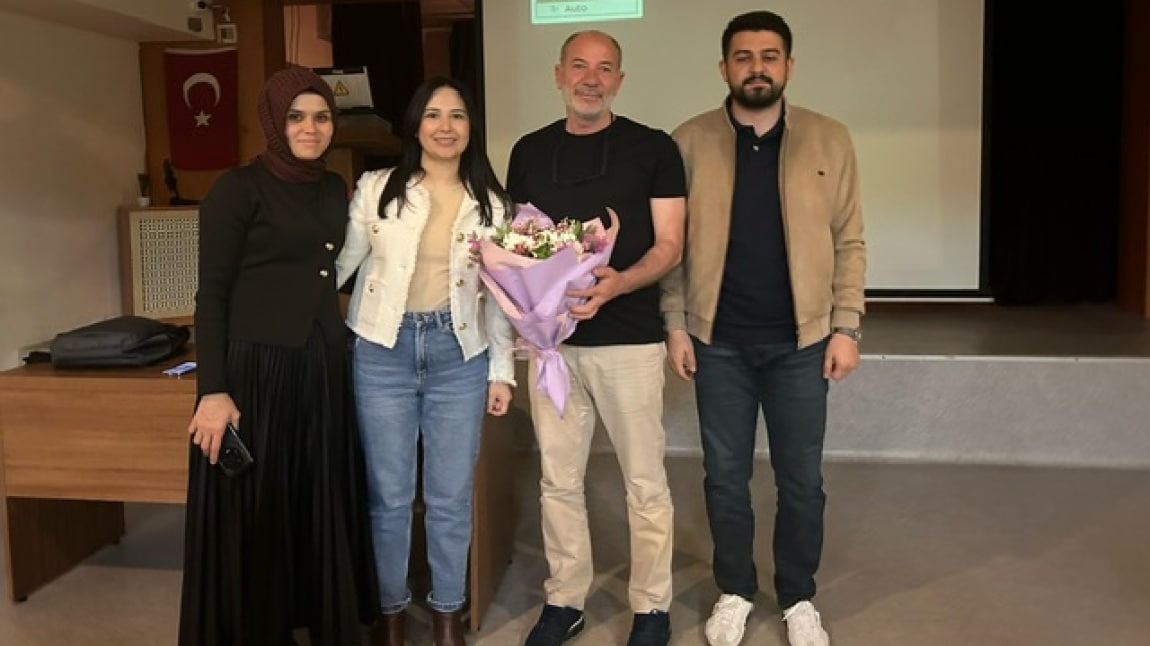 VELİ AKADEMİLERİ- DİJİTAL EBEVEYNLİK ve ÇOCUĞUN İYİ OLMA HALİ